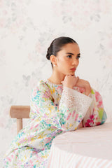 The Folral Charm Lawn 10002